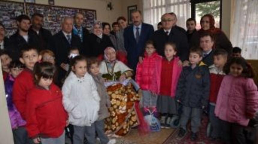 Minik &Ouml;ğrenciler Engellileri Unutmadı