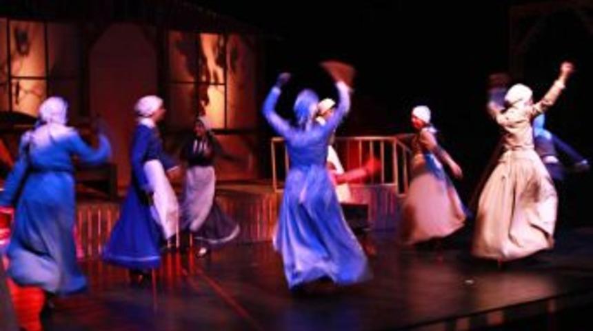 Bursa Baro Başkanı: Tiyatrolar Kapansa Da Aydın Insanlar Tiyatroya Sahip &Ccedil;ıkacak