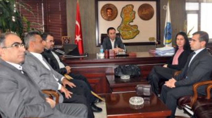 Engelliler Meclisi &Uuml;yelerinden Başkanvekili Temel&rsquo;e Ziyaret