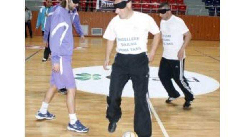 Orduspor, G&ouml;rme Engelliler Futbol Takımı İle Karşılaştı