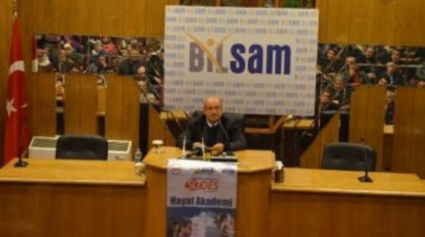 Karlıağa: &ldquo;medeniyetler İttifakı Projesi, T&uuml;rkiye&rsquo;nin &Ouml;nc&uuml;l&uuml;ğ&uuml;nde Y&uuml;r&uuml;t&uuml;lmektedir&rdquo;