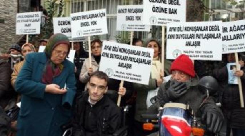 Yalova'lı Engellilerden Farkındalık Etkinliği