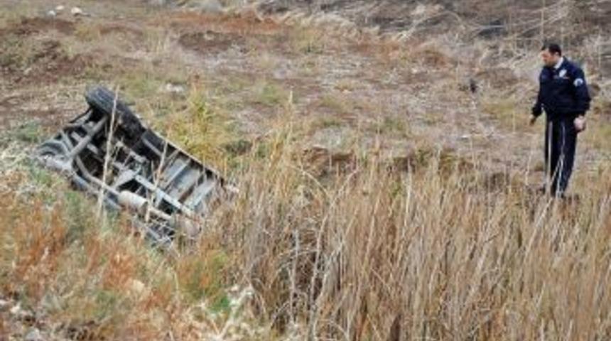 Reyhanlı'da Trafik Kazası: 4 Yaralı