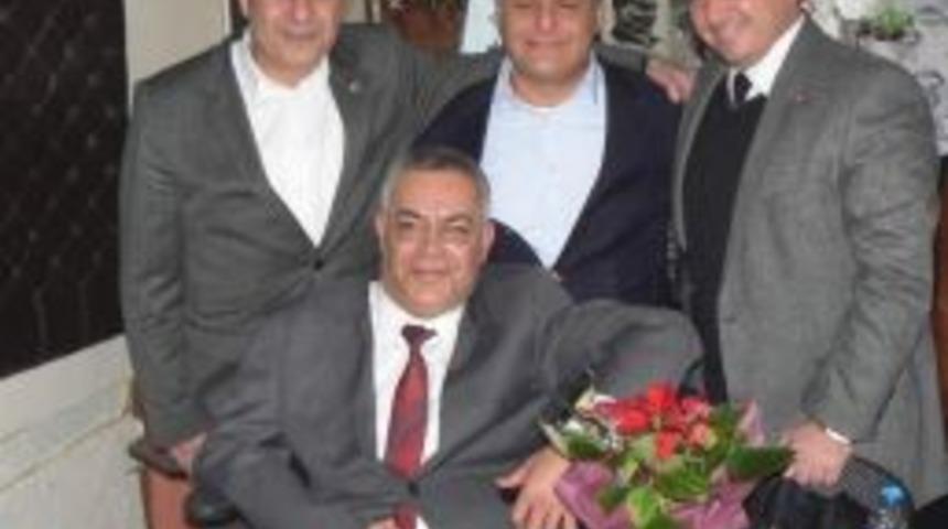 Engelliler Derneği&rsquo;ne Ziyaret&ccedil;i Akını
