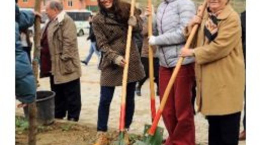 Ko&uuml; Umuttepe Yerleşkesine Bin Ağa&ccedil; Dikildi