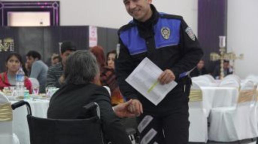 Diyarbakır Emniyeti, D&uuml;zenlediği Programla Engellilere Coşkulu Anlar Yaşattı
