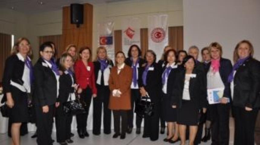 &Ccedil;alık: &ldquo;kadının Siyasal Yaşama Katılımının İlk Basamağı Kabul Edilebilecek Yerel Y&ouml;netimlerde De Temsili Sınırlıdır&rdquo;
