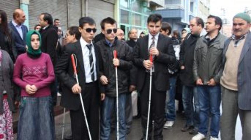 T&uuml;rkiye Beyazay Derneği Bafra Şubesi A&ccedil;ıldı