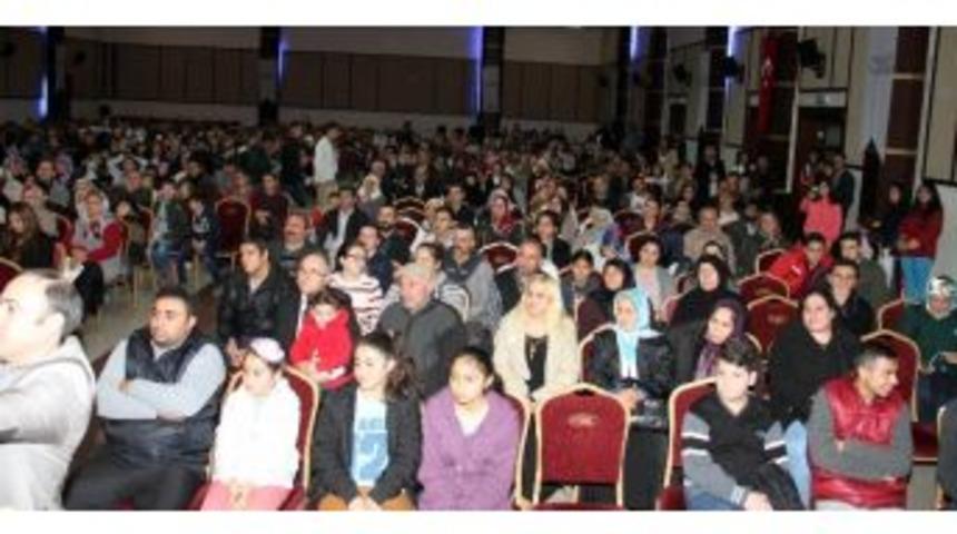 Kerbela Tiyatrosu Esenyurt'ta Sahnelendi