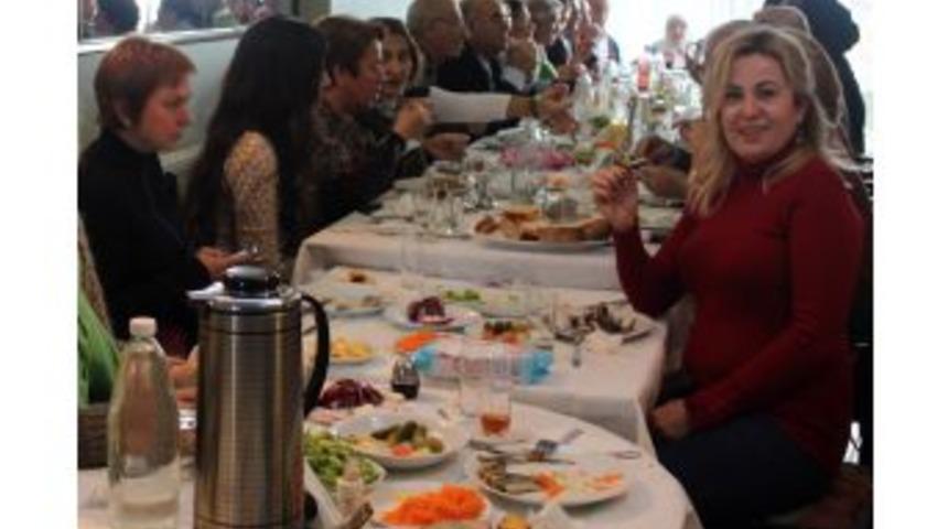 Bafralılar, İstanbul&rsquo;da Hamsi G&uuml;n&uuml;nde Buluştu