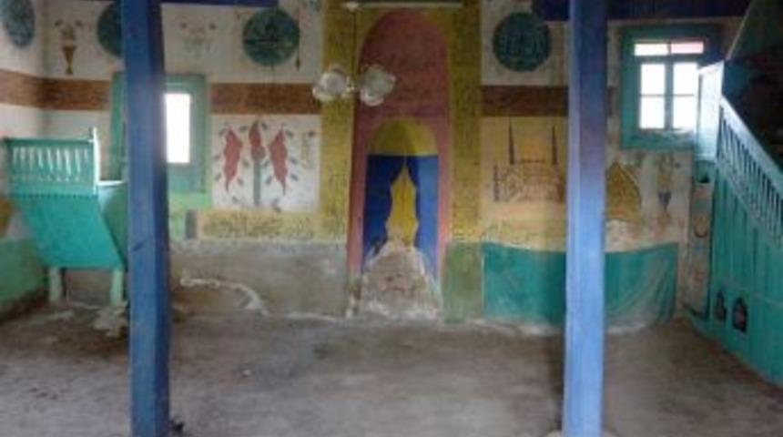 Osmanlı Yadig&acirc;rı 143 Yıllık Sahipsiz Cami, Bakımsızlıktan Yıkılacak