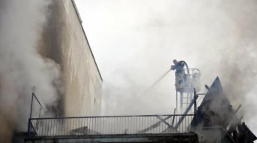 Meslek Kursu Kantininde Yangın &Ccedil;ıktı