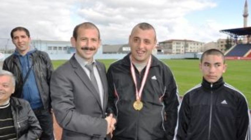 Atletizmde Engel Yok