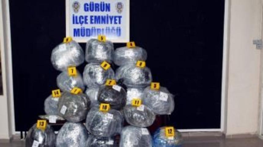 Sivas&rsquo;ta 101 Kilo Esrar Ele Ge&ccedil;irildi