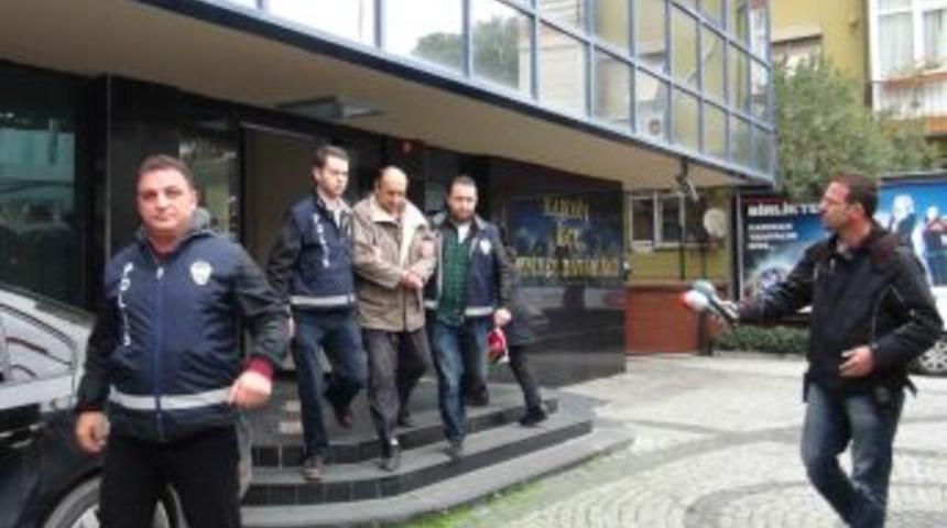 Babasını &Ouml;ld&uuml;ren Şahıs Adiyeye Sevk Edildi