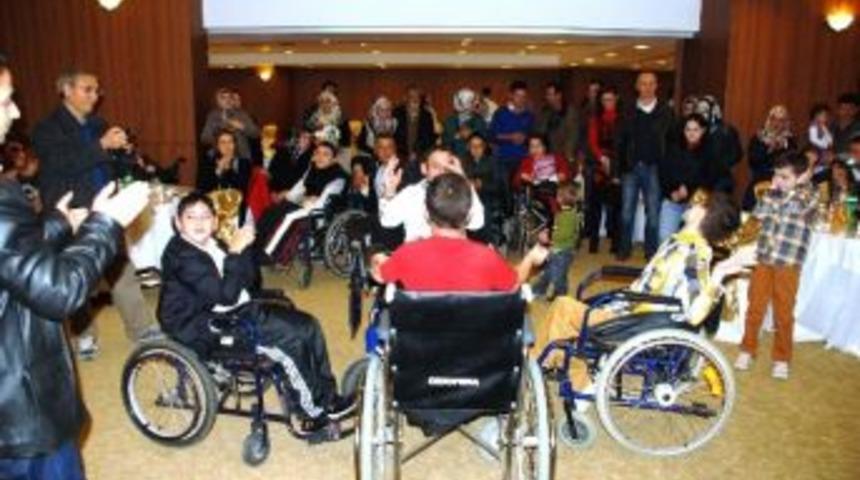 &ldquo;d&uuml;nya Engelliler G&uuml;n&uuml;&rdquo; Gediz&rsquo;de Kutlandı