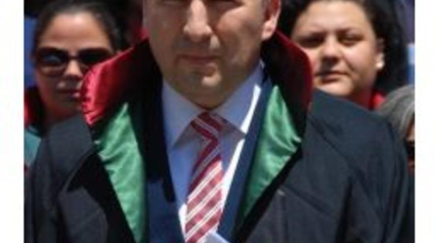 &Ccedil;anakkale Barosu Başkanı B&uuml;lent Şarlan: