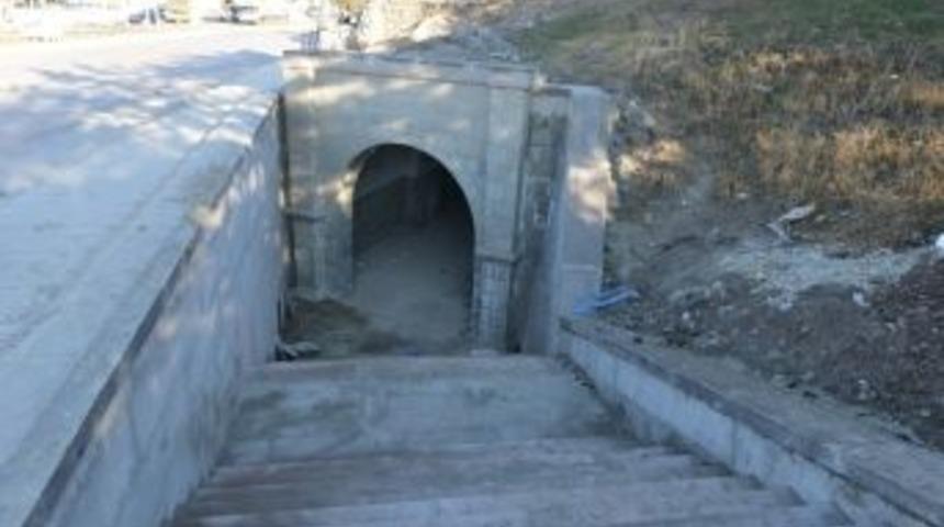 Bir Mimar İmzası İle İstanbul Kapı Ge&ccedil;mişe D&ouml;n&uuml;yor