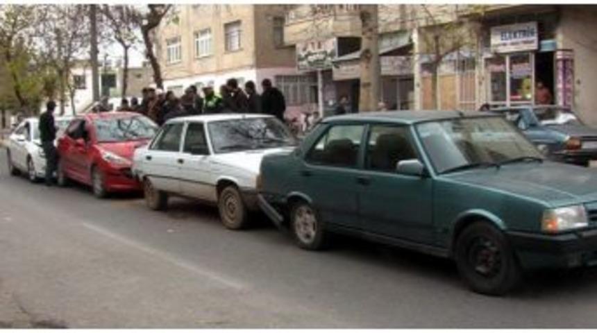 Adıyaman'da Zincirleme Trafik Kazası
