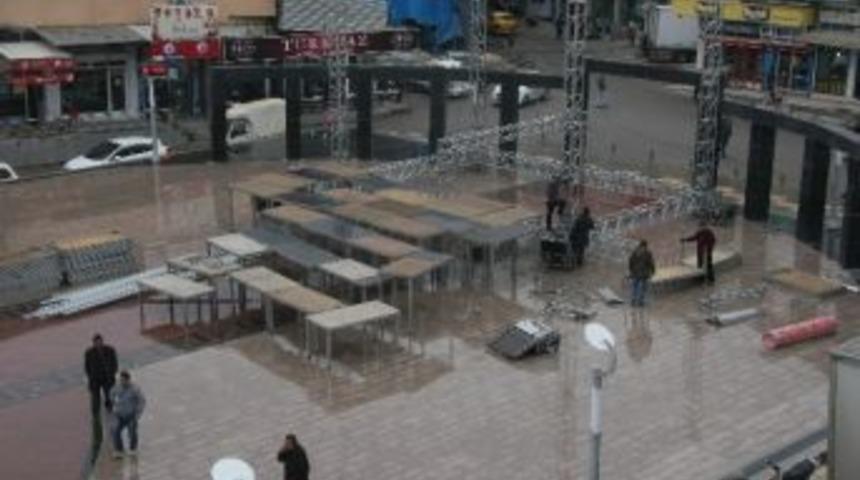 Kilis, Cumhurbaşkanı G&uuml;l'e Hazırlanıyor