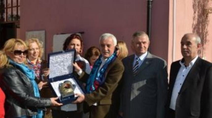 Savuran&rsquo;dan Kadın Muhtarları Ağırlayan Kurumlara Teşekk&uuml;r