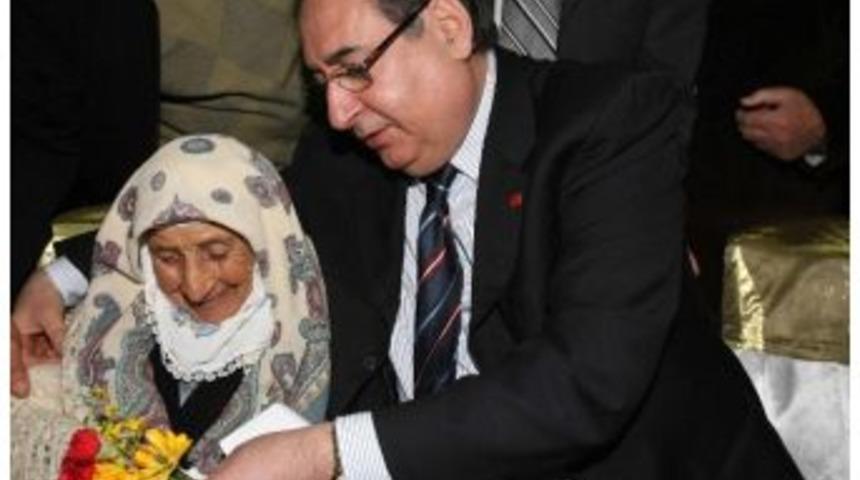 T&uuml;rk Kadınına Se&ccedil;me Ve Se&ccedil;ilme Hakkı'nın Verilişinin 79. Yıl D&ouml;n&uuml;m&uuml;