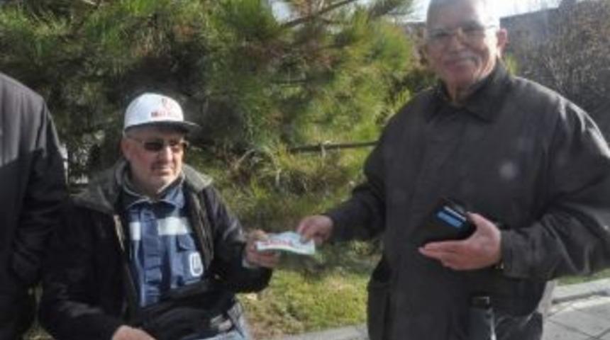 Milli Piyangonun Yılbaşı Biletleri Satışa Sunuldu