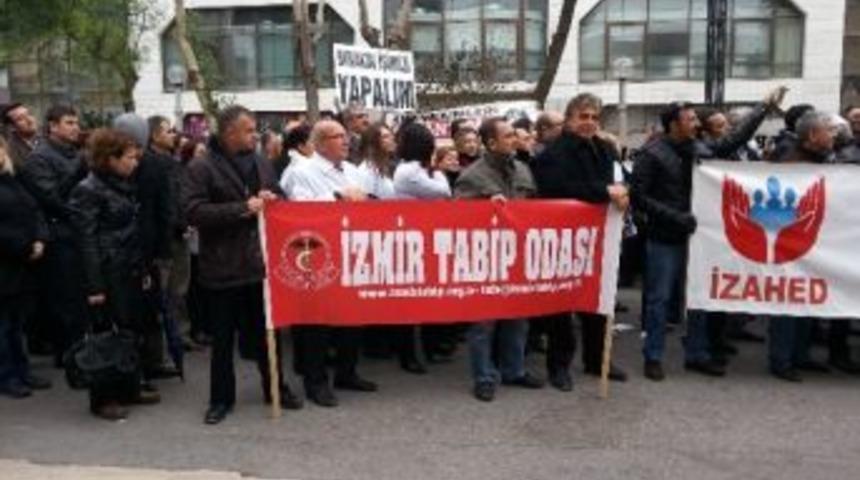 İzmirli Aile Hekimleri N&ouml;bete Karşı