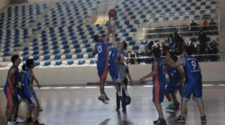 Basketbolda Heyecan Tire&rsquo;de Yaşanıyor