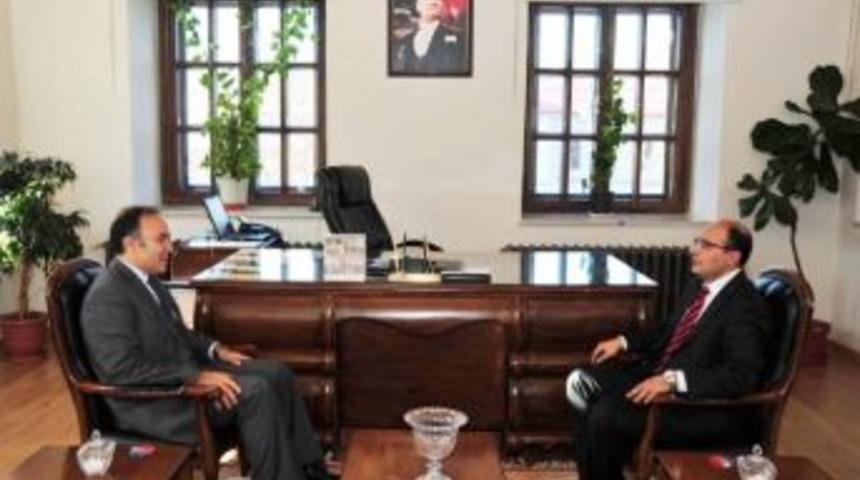 Vali Altıparmak'tan İdari Yargı Ve Baro'ya Ziyaret