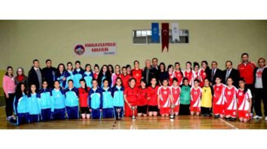 Okullar Arası Bayanlar Hentbol Il Birinciliği Tamamlandı