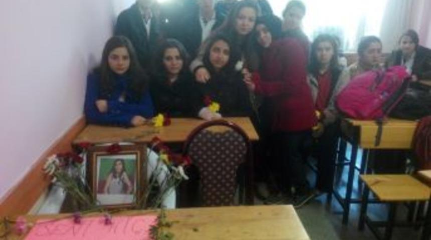 Hendek'li Sinem Meyvacı engelliler g&uuml;n&uuml;nde hayatını kaybetti