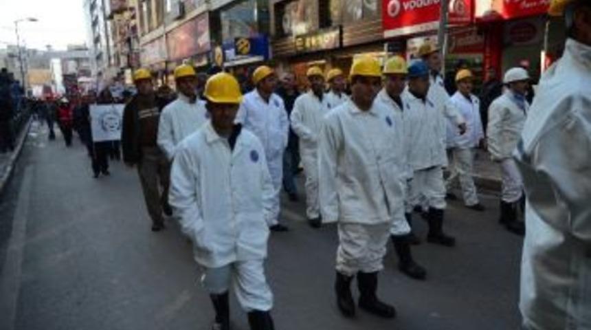 Zonguldakta Madenciler G&uuml;n&uuml;