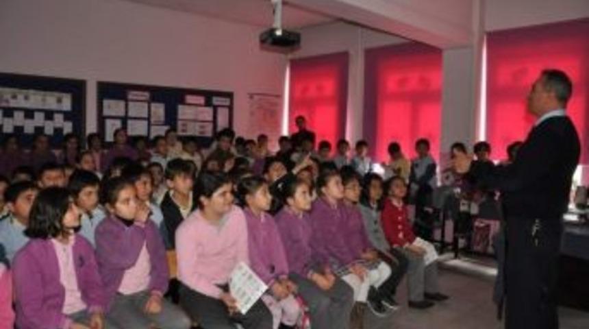 Minik &Ouml;ğrencilere Trafik Eğitimi Verildi