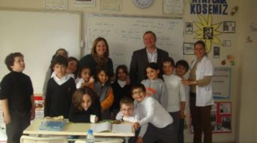 İngiltere Kraliyet Okulundan Urla İytev Y&uuml;cel Tongu&ccedil; Koleji'ne Ziyaret