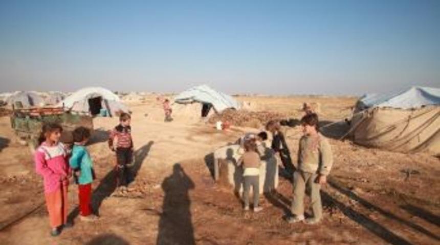 140 Bin Suriyeli Katliamdan Ka&ccedil;tı