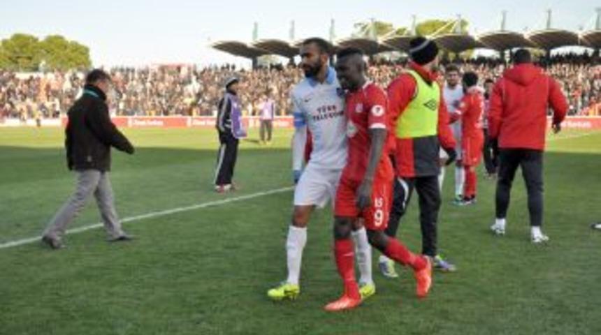 Bal-Kes 37 Yıl Sonra Karşılaştığı Trabzonspor'u Kupa Dışına Itti