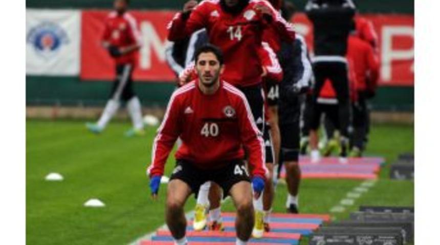 Kasımpaşa'da Antalya Ma&ccedil;ının Hazırlıkları S&uuml;r&uuml;yor