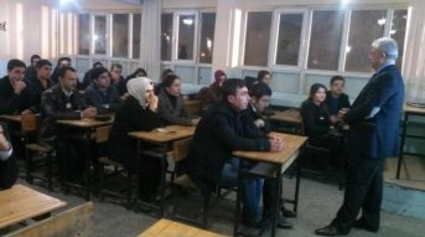 Uyuşturucu Ile M&uuml;cadele Ve G&uuml;venli Internet Kullanımına Dikkat &Ccedil;ekildi