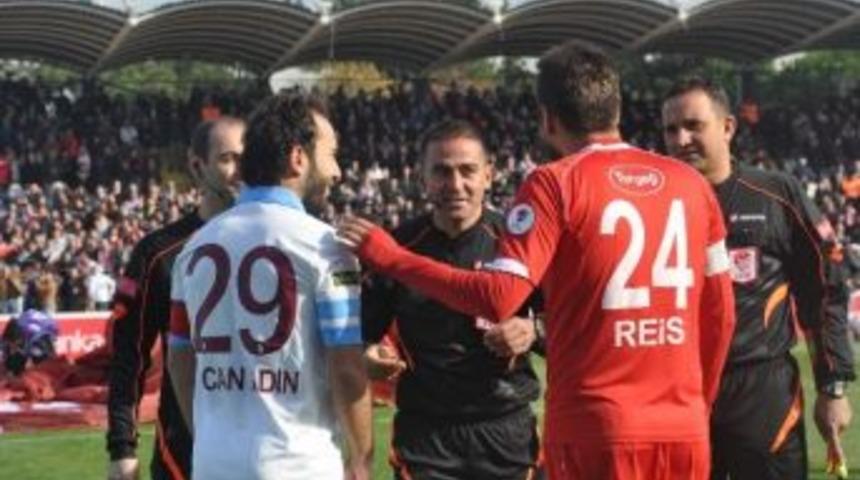 Balıkesirspor - Trabzonspor Ma&ccedil;ında İlgin&ccedil; Tesad&uuml;f