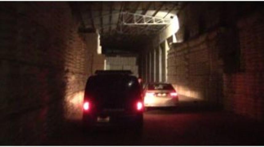 &Ccedil;atıdan D&uuml;şen İş&ccedil;i Hayatını Kaybetti