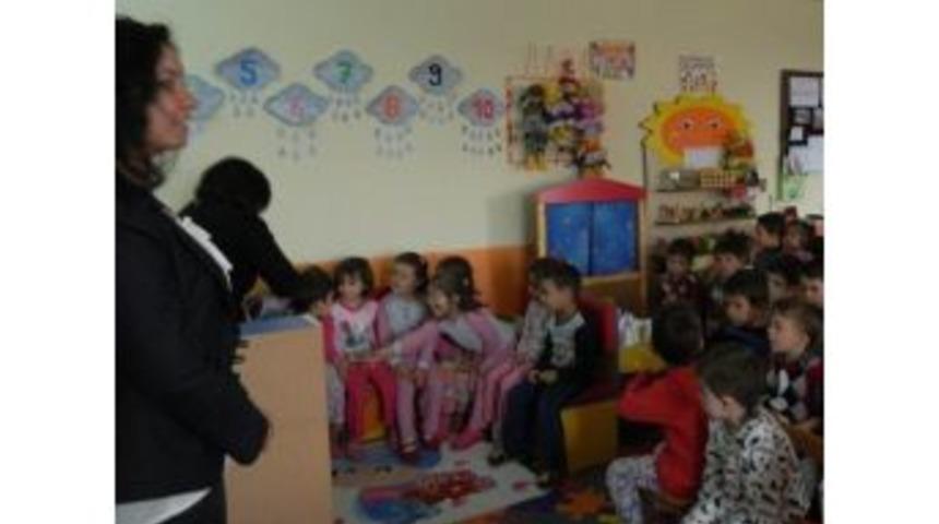 T&uuml;rkiye'de Her G&uuml;n 6 Milyon Ekmek &Ccedil;&ouml;pe Gidiyor