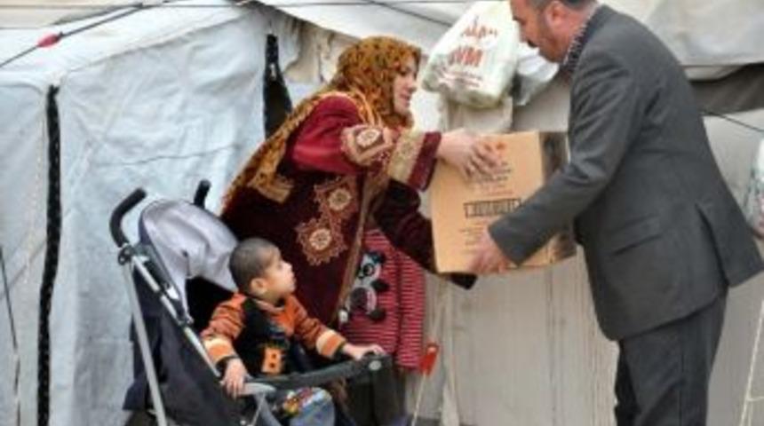 Çadır Kentteki Engeliler Unutulmadı