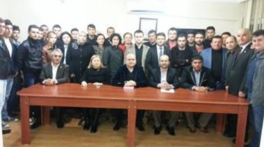 Ak Parti &Ccedil;aycuma Yeni Gen&ccedil;lik Kolları Başkanı Yiğit Yetki Belgesini Aldı