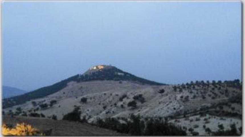 Ravanda Kalesi Işıklandırıldı