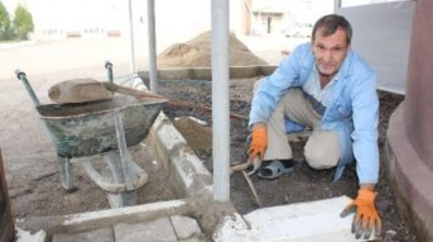 B&ouml;yle Fedakar M&uuml;d&uuml;r G&ouml;r&uuml;lmedi!