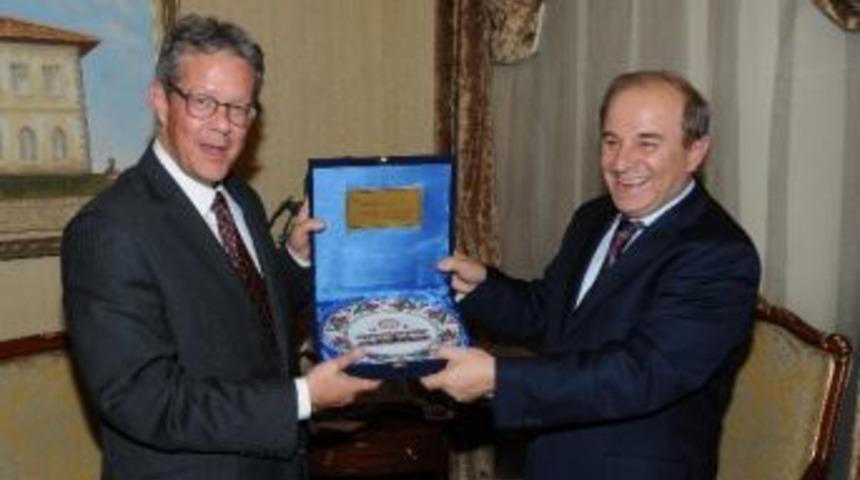 Hollanda&rsquo;nın Ankara B&uuml;y&uuml;kel&ccedil;isi Keller, Vali &Ouml;zt&uuml;rk&rsquo;&uuml; Ziyaret Etti