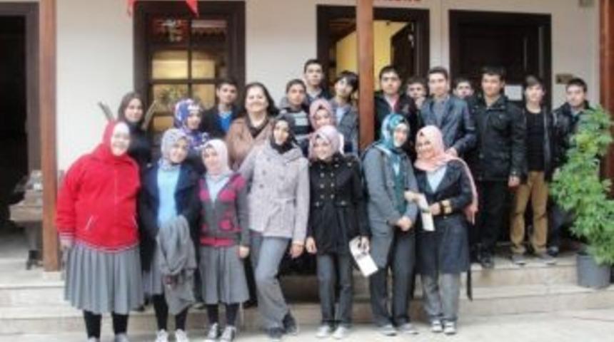 İmam Hatipliler, Felsefe Dersini &Ouml;ykam&rsquo;da İşledi