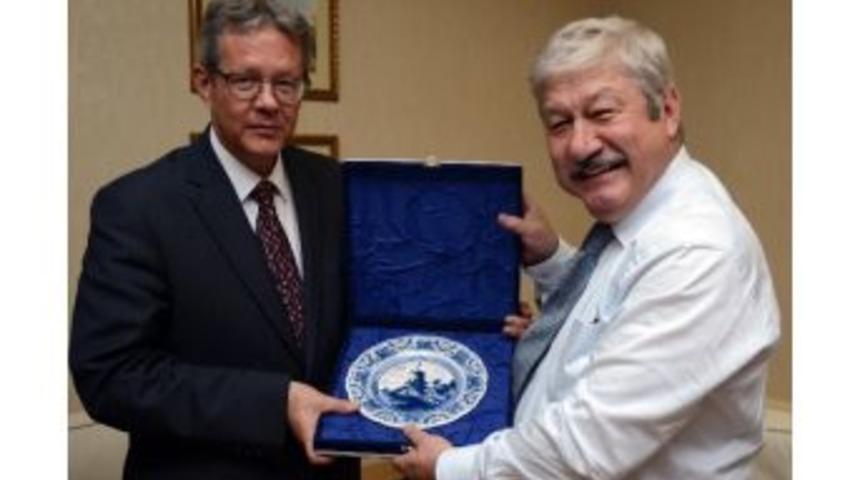 Hollanda&rsquo;nın Ankara B&uuml;y&uuml;kel&ccedil;isi Keller, Akaydın&rsquo;ı Ziyaret Etti