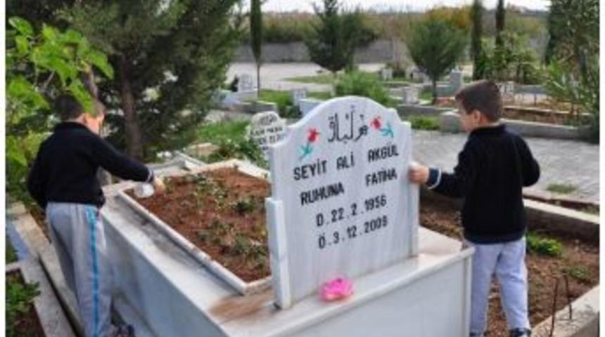 Seyit Ali Akg&uuml;l Anıldı